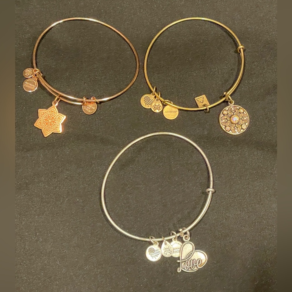 Alex & Ani - lot of 3 bracelets - Love, Wings of Change & Sakral Chakra